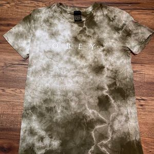 Obey T-shirt